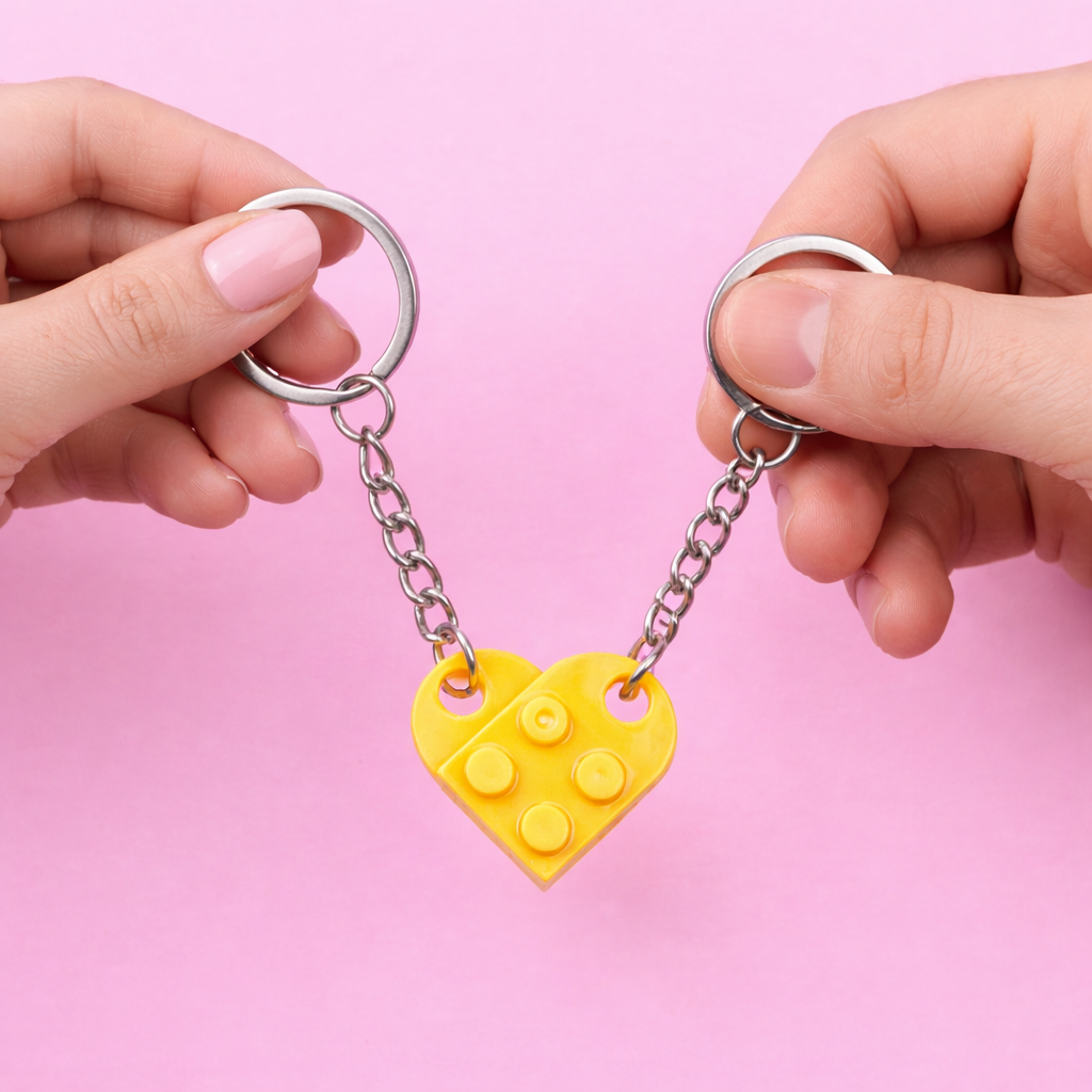 Split Heart Couples Keyring Set
